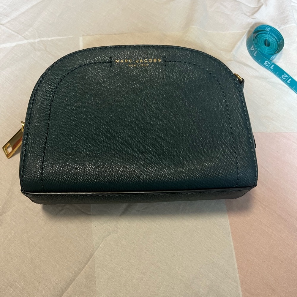 Marc Jacobs crossbody